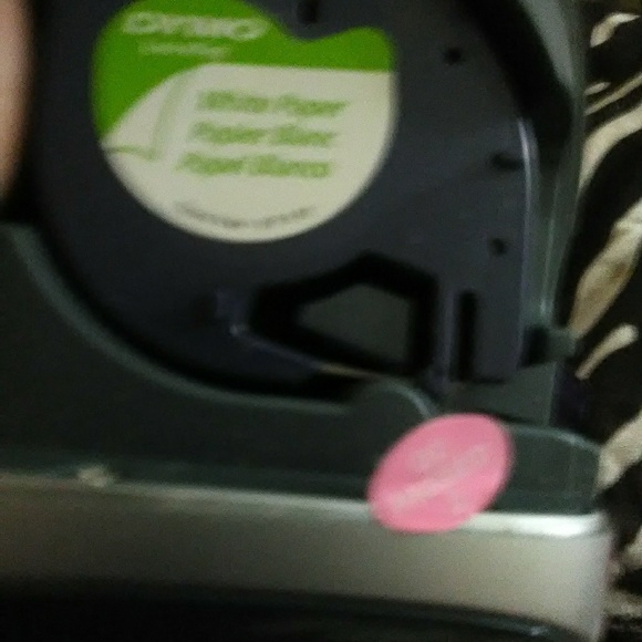 Lablemaker - Picture 3 of 3